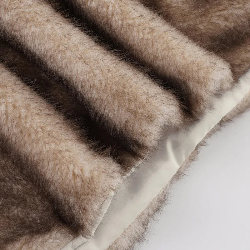 ANJAMANOR Faux Fur Furry Skirts for Woman Sexy Club Wear Low Rise Mini Skirts Women Fall Winter Clothes 2025 D56-EI25